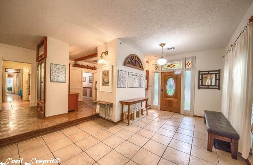 New Braunfels House | 1880 Market Plaza Haus TS 360