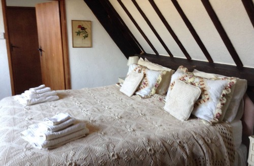 Bradford-on-Avon Bed & Breakfast | 189 April Cottage