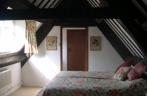 Bradford-on-Avon Bed & Breakfast | 189 April Cottage