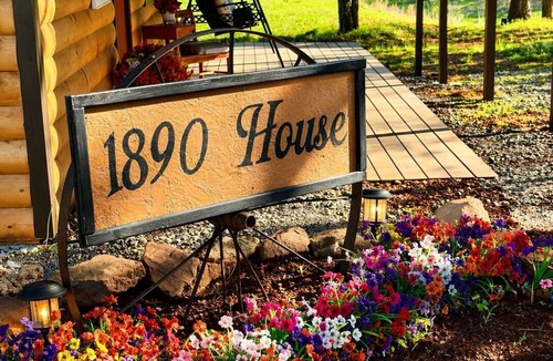 Stillwater Cabin | 1890 House 1-bedroom Log Cabin in Stillwater