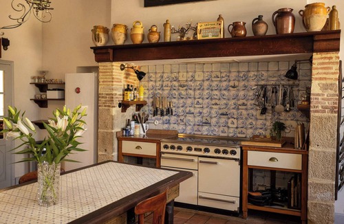 Castelnau-Picampeau Villa | 18th Century Chateau with Stunning Pool & Gardens