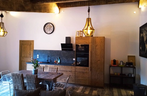 Chateaurenard Cottage | 18th century gite mas in Provence with SPA