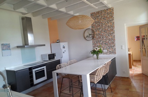 Pechbonnieu House | 18th century house overlooking the Pyrenees