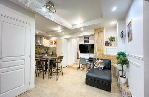 Quartier du Mail Apartment | 19 Atelier Montorgueil