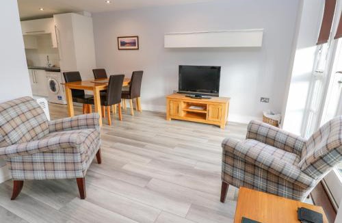 Padstow House | 19 Bay Retreat Villas