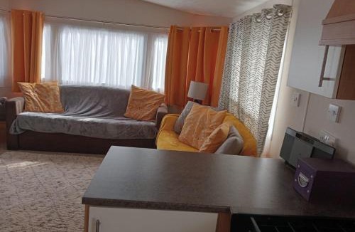 Winestead Other | 19 Chaffron