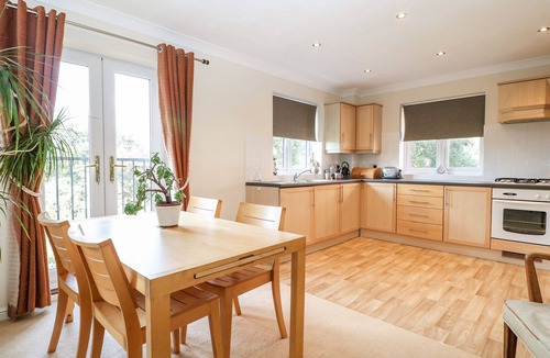 New Forest District Cottage | 19 Quayside Walk