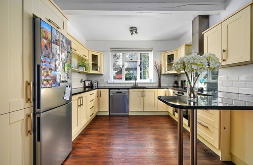 Lewes Ski Chalet | 19, South Way