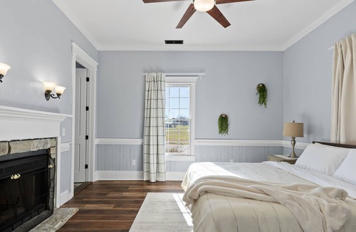 Lupton City Other | 1900 Farmhouse with Luxury Spa Bath, 2 Master Bedrooms, Historic Home