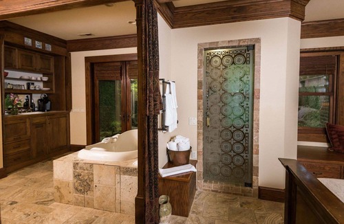 Historic Montford Bed & Breakfast | 1900 Inn on Montford