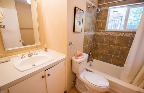 Zilker Apartment | 1903 Paramount Avenue