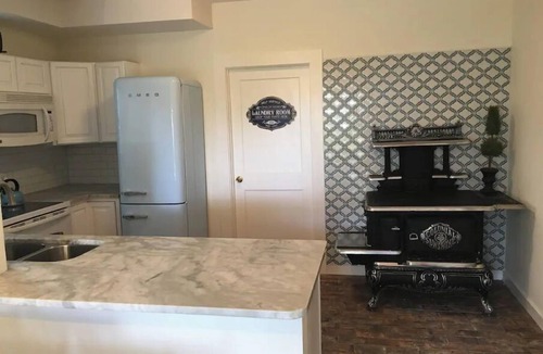 Green Cove Springs House | 1920 Carriage House on Private 5 Acre Riverfront Estate with DOCK- WEDDINGS