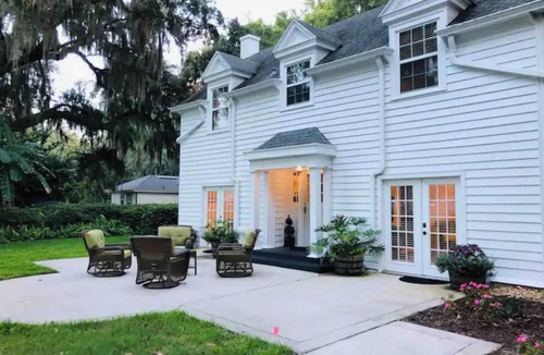 Green Cove Springs House | 1920 Carriage House on Private 5 Acre Riverfront Estate with DOCK- WEDDINGS