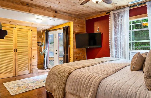 Chimney Rock House | 1920s artsy cottage with Chimney Rock views, yard, sauna, & firepit - dogs ok