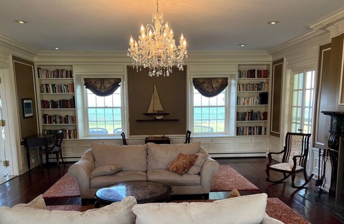 Derby House | 1920s lakefront estate