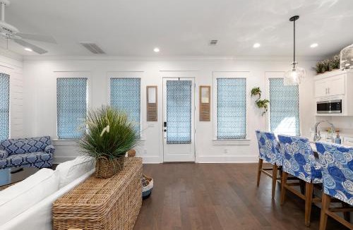 Saint Simons Heights House | 1923 Frederica Road