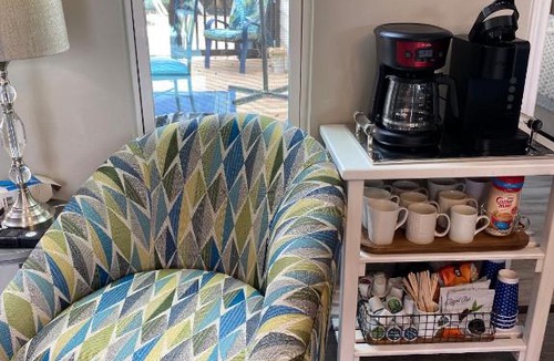 Beacon Hill House | 1925 NEW Charming Fr Bungalow by Riverwalk