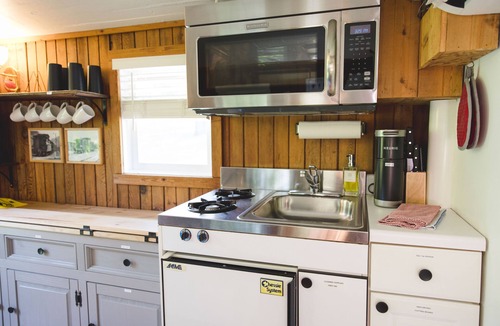 Natural Bridge House | 1926 C&O Guest Caboose