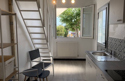 Saint-Henri House | 1930s villa, Marseille, sea view, 8 people, garden