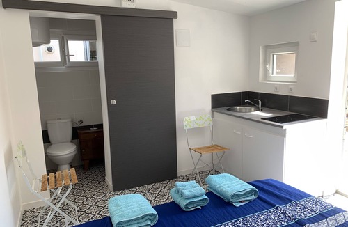 Saint-Henri House | 1930s villa, Marseille, sea view, 8 people, garden