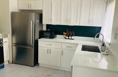 Auburn House | 1940s Urban charmer modern upgrades