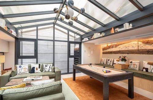 Porte-Saint-Martin Apartment | 195 m² Apartment ∙ 4 bedrooms ∙ 10 guests