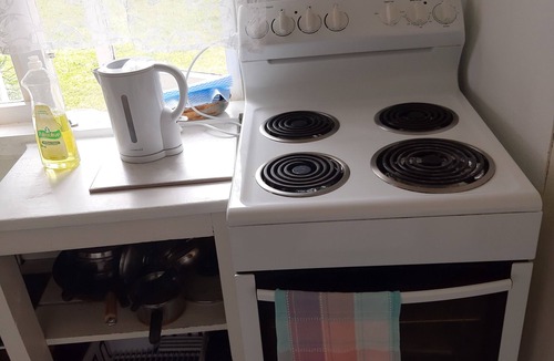 Himatangi Beach House | 1950's Kiwiana bach