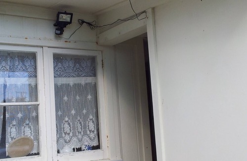 Himatangi Beach House | 1950's Kiwiana bach