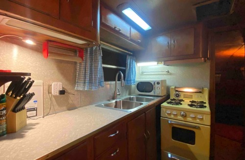 Durham Cottage | 1951 Spartan Aircraft Cottage w/AC - Durham, NC