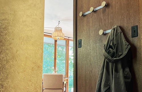 North Dumfries House | 1960 Mid-Century Modern Nature Retreat