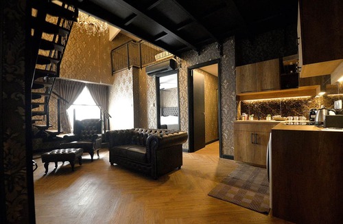 Kampung Sengat Hotel | 1969 Business Suites