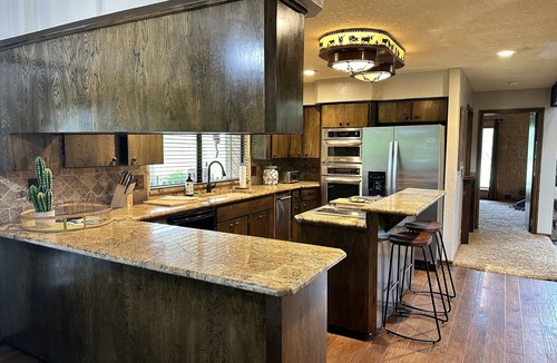 Guthrie House | 1980s Rustic Ranch house is the Perfect Place for events at the Lazy E.