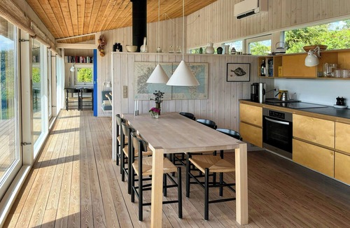Knebel House | 1980s wooden house with views over Aarhus Bay