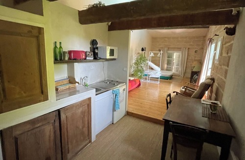 Gallargues-le-Montueux House | 19th-century farmhouse combining authenticity and comfort