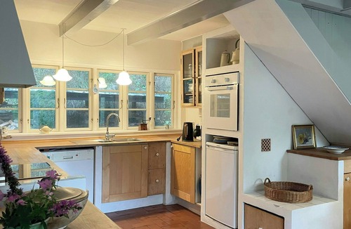 Tisvildeleje House | 19th century family farm in Tibirke Hills