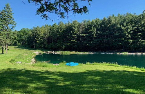 County of Brant House | 19th century farm with 21st century charm