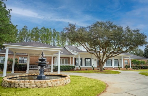 Grand Bay Apartment | 1bd at Oak + Fountain! - #16