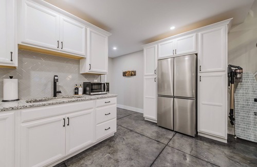 Lawrenceburg Cottage | 1BD Modern Bourbon Cottage