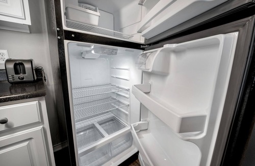 Centerton Apartment | 1BD Near Walmart HQ | Long Stay Discounts R1