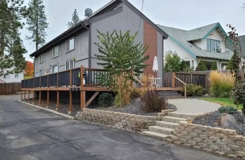 South Perry District House | 1bdrm townhouse in Perry District