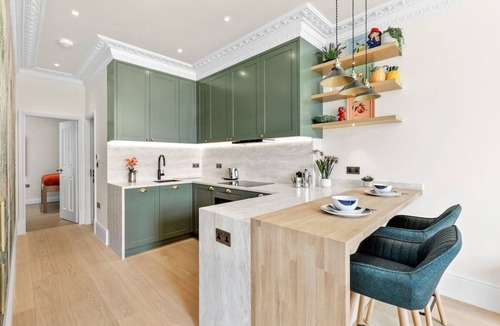 Paddington Apartment | 1Bed Ground Floor Flat in London