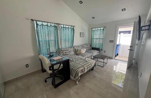 West Hills Apartment | 1Bedroom 1Bathroom