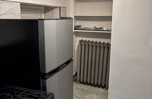 Olney-Oak Lane Apartment | 1Bedroom Einstein, Salus University