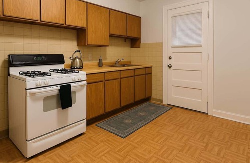 Cragin Apartment | 1BR 1BA Windy City Hideout