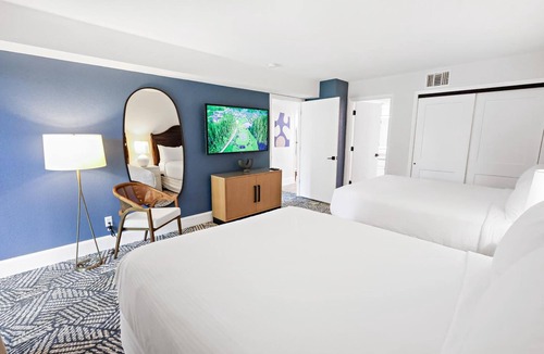 Wesley Chapel Hotel | 1BR 2 Queen | Saddlebrook Resort | Super Pool, Hot Tub, Car-Free Village