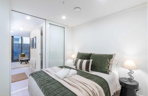 Te Aro Apartment | 1BR Alpha APT - Central Stay Top Amenities