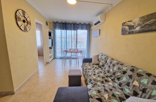 Mediterranee Apartment | 1BR Apartment in Canet Center, Parking, Air Conditioning