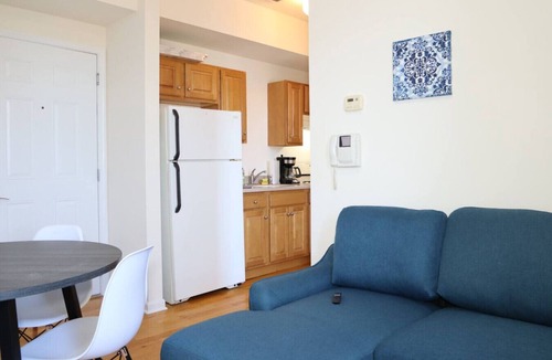 Belleville Apartment | 1BR Apartment - Free Parking - Self Check-In