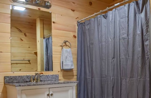 Pulaski Apartment | 1BR Apartment Space On Salmon River in Pulaski NY