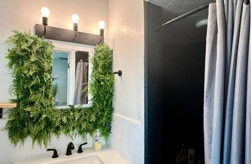 Central Oklahoma City House | 1BR Apt 7 mins Integris Monthly 15 Off #37A